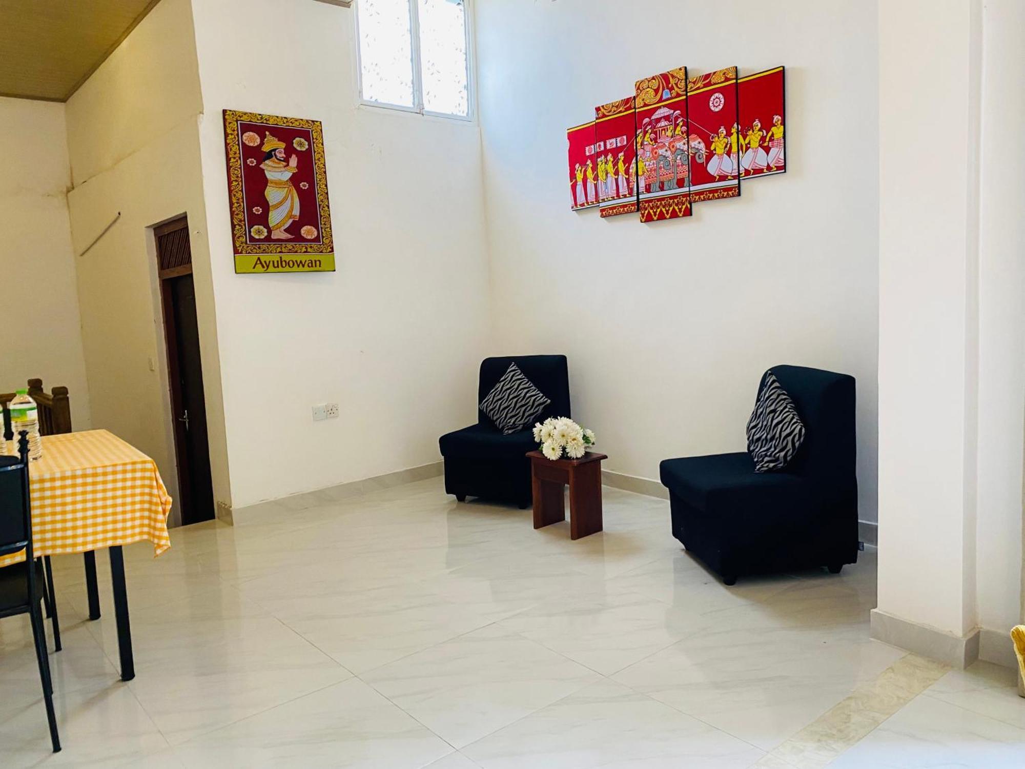 Heaven Breeze Hotel Канди Екстериор снимка